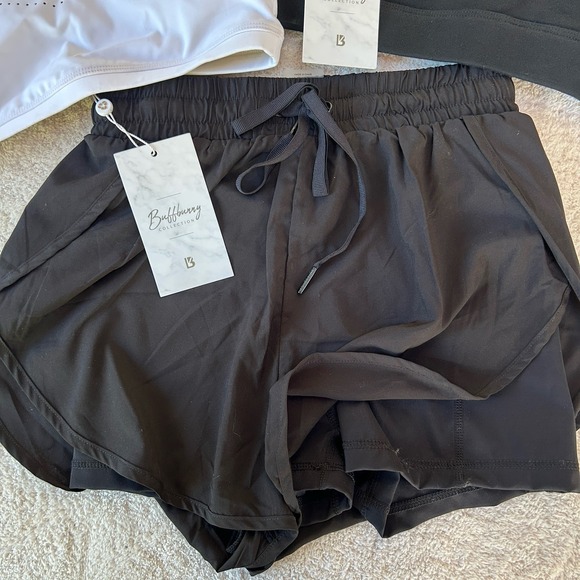 BUFFBUNNY Shorts & 2 Bras Bundle/Set Women's Size XS/S Black & White New W/ Tags - Picture 2 of 14
